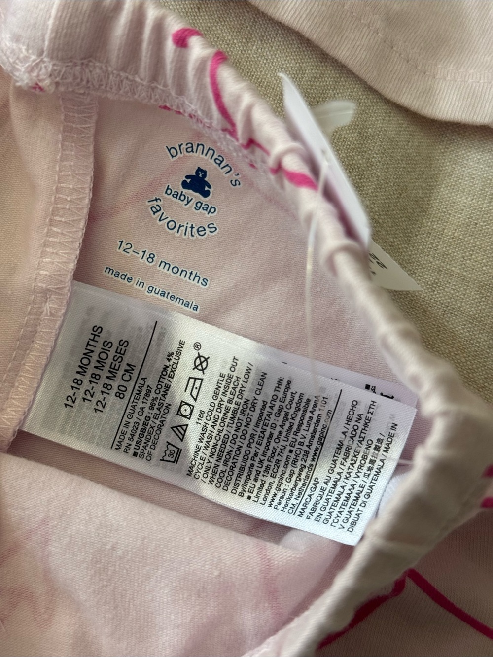 babyGap Long Sleeve Cutie T-Shirt and Valentines Leggings - Picture 5 of 6